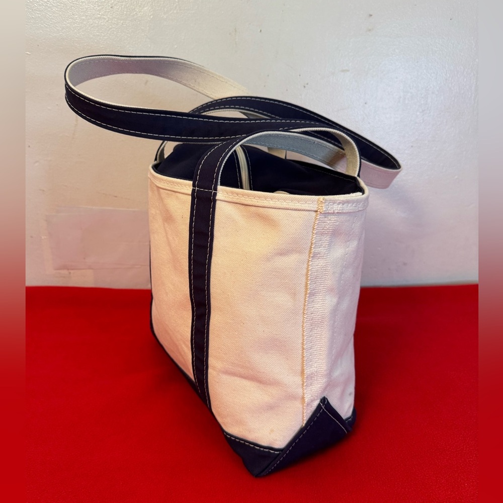 Vintage 90s L.L bean boat and tote zip top Medium canvas handles bag USA Made